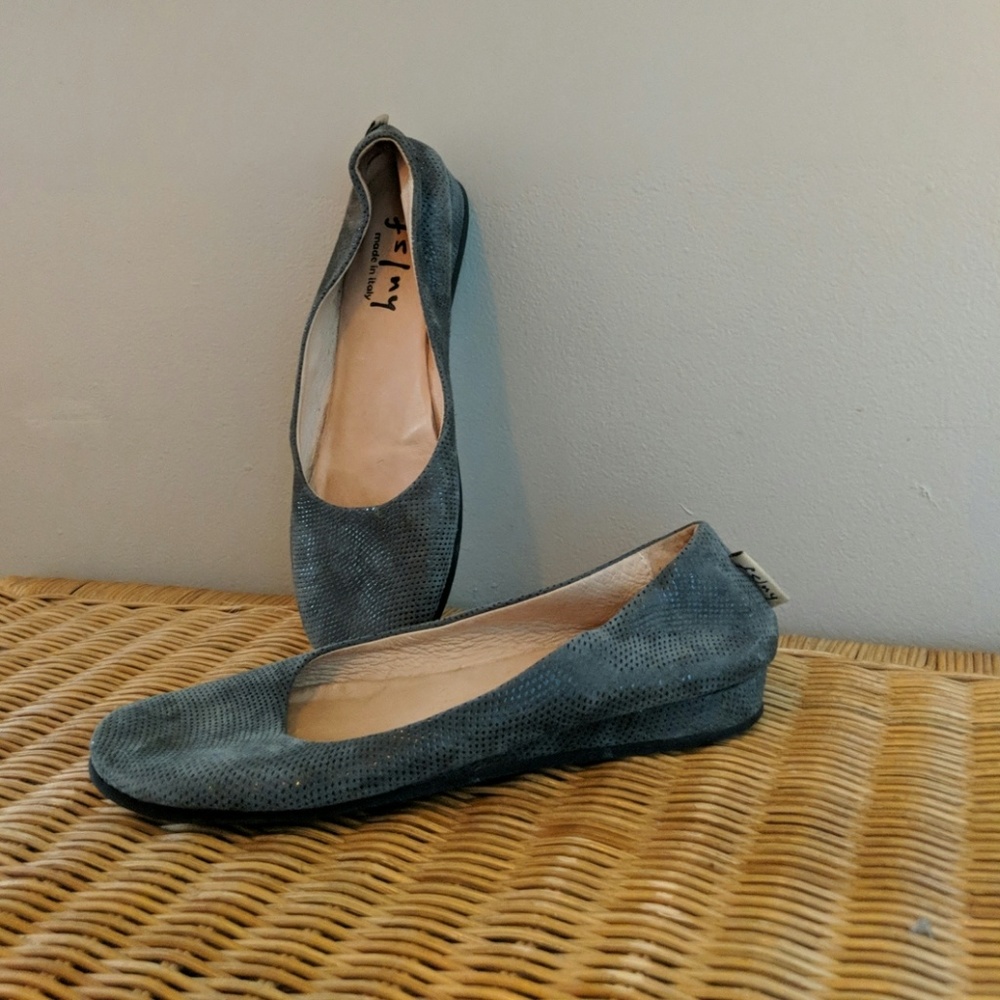 fs/ny Grey Italian Leather Flats Size 7
